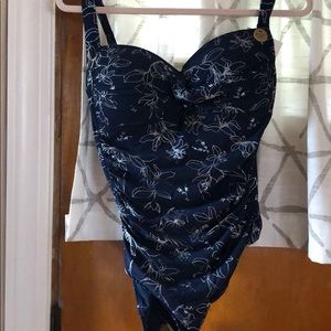 One piece bathing suit